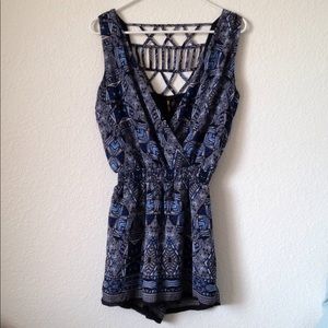 FINAL MARKDOWN Ladies' Want and Need Lattice-Work Back Romper med